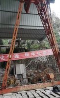 出售闲置龙门吊5吨跨度20米2台 电杆模具150✖️8米 190✖️10米