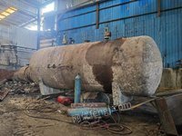 江苏苏州拆迁商处置18年立式锅炉