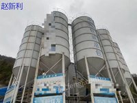 黄山出售4个精品200吨水泥罐水泥仓