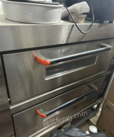 江西赣州UKOEO猛犸象烤箱商用大型烘焙2层4盘蒸汽披萨面包电烘炉大容量。没怎么用过九成新