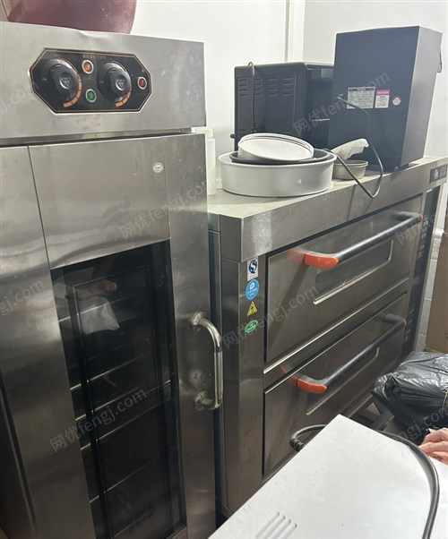 江西赣州UKOEO猛犸象烤箱商用大型烘焙2层4盘蒸汽披萨面包电烘炉大容量。没怎么用过九成新
