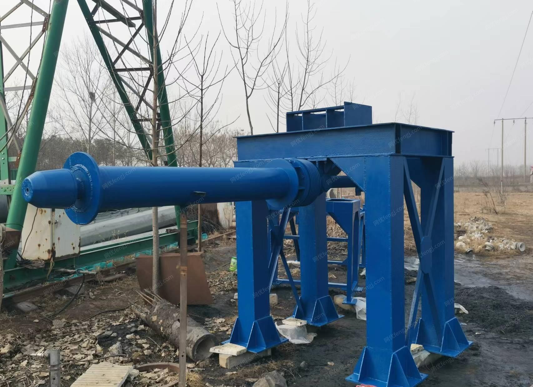 河南郑州水泥电线杆生产设备 变压器离心机悬辊机模具高压铁担