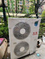 河南郑州九成新5匹中央空调低价出售