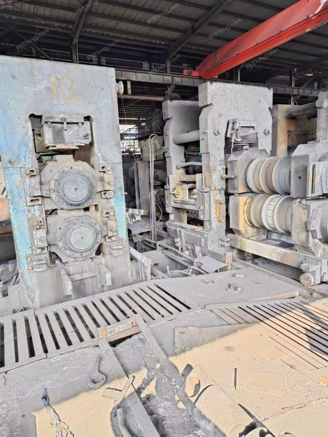 四川德阳综合整厂回收商处理四组550一拖一轧钢机