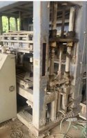 水泥制品公司处理山东全自动液压砖机带上板机，叠板机，500搅拌机，模具
