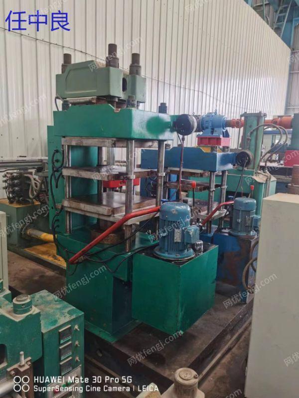 现货库存河北廊坊 63 吨平板硫化机一台