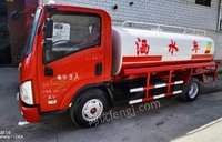 济南出售二手洒水车：大小均有，市政原车