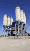 新疆巴音郭楞蒙古自治州整厂回收商处置180搅拌站1套，牵引营房40多间