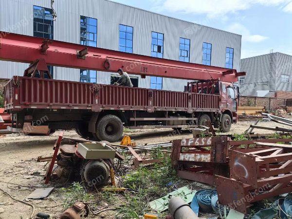 二手龙门吊出售