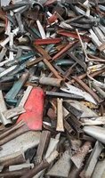 收购各种废钢铁，钢筋，剪料，重废，管料，废铜铝铁，不锈钢等金属