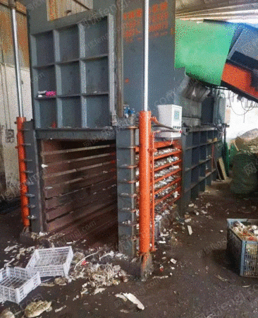 二手打包机出售