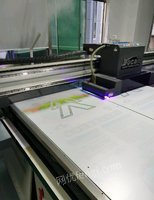 上海松江区东川平板uv打印机21年2M倒带机各1台出售 