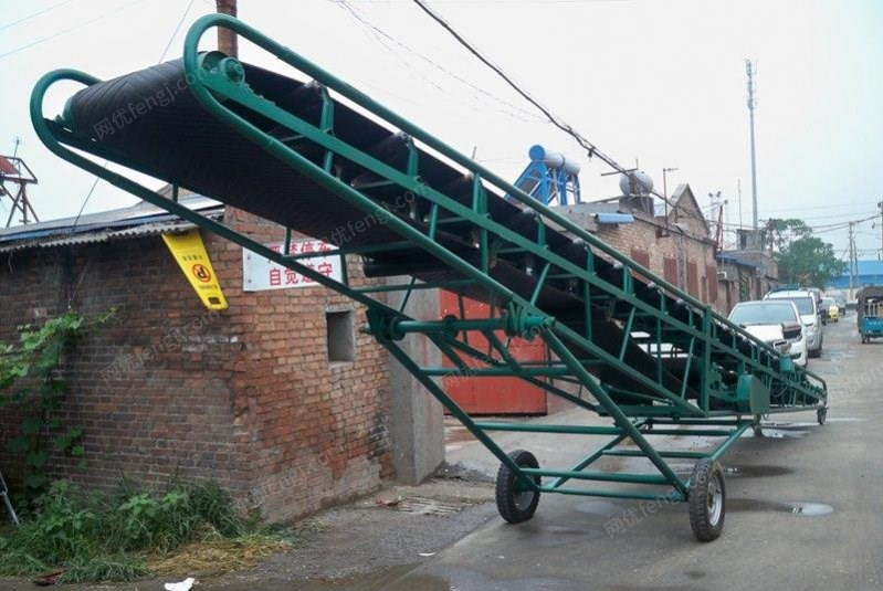 河南郑州出售6米长移动装车式输送带，九成新