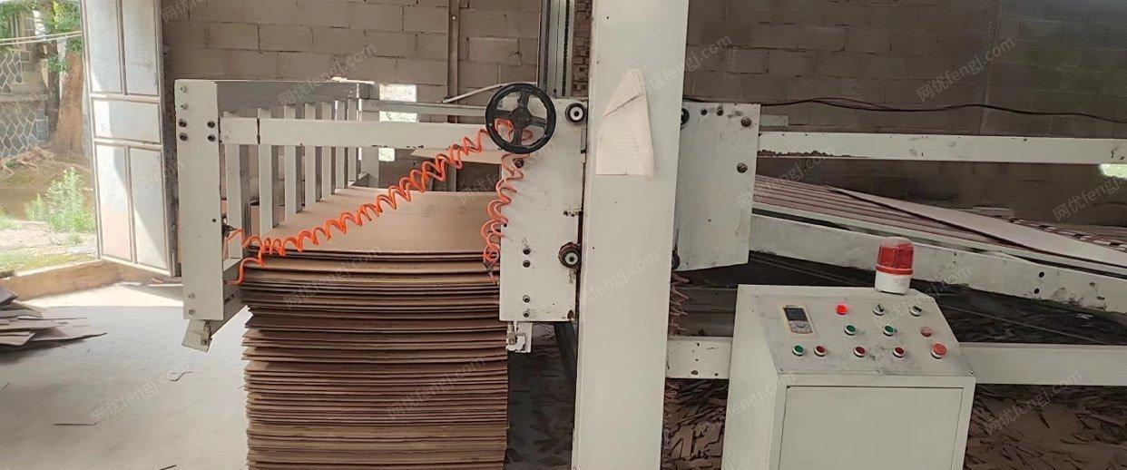 福建泉州纸箱厂三色印刷机（1350×2700）底价转让