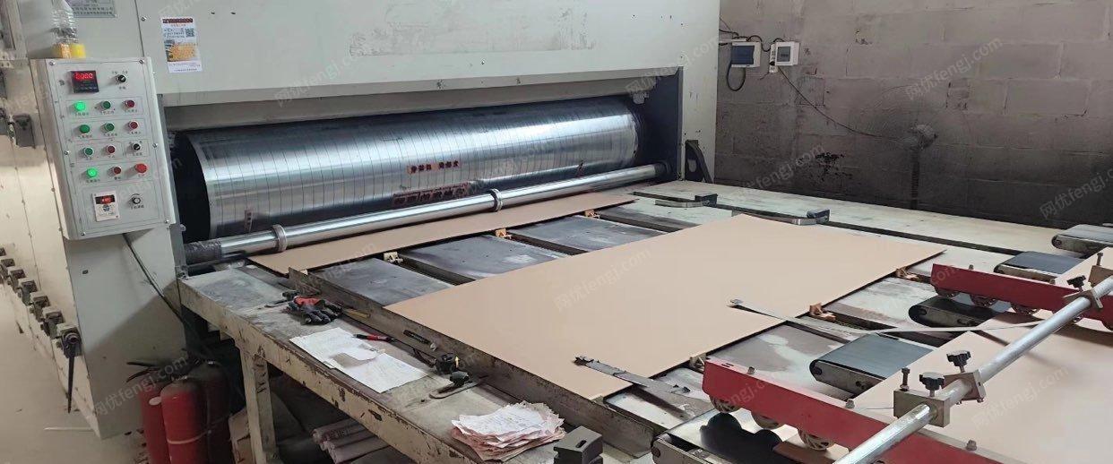 福建泉州纸箱厂三色印刷机（1350×2700）底价转让