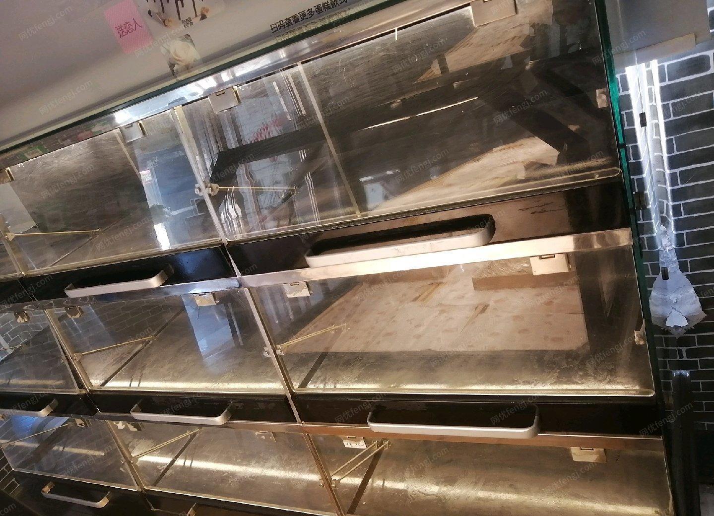 天津河西区正常使用中的烘焙设备出售，准备更换设备了