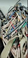 收购各种废旧电线缆，废钢筋，废金属，工厂设备等