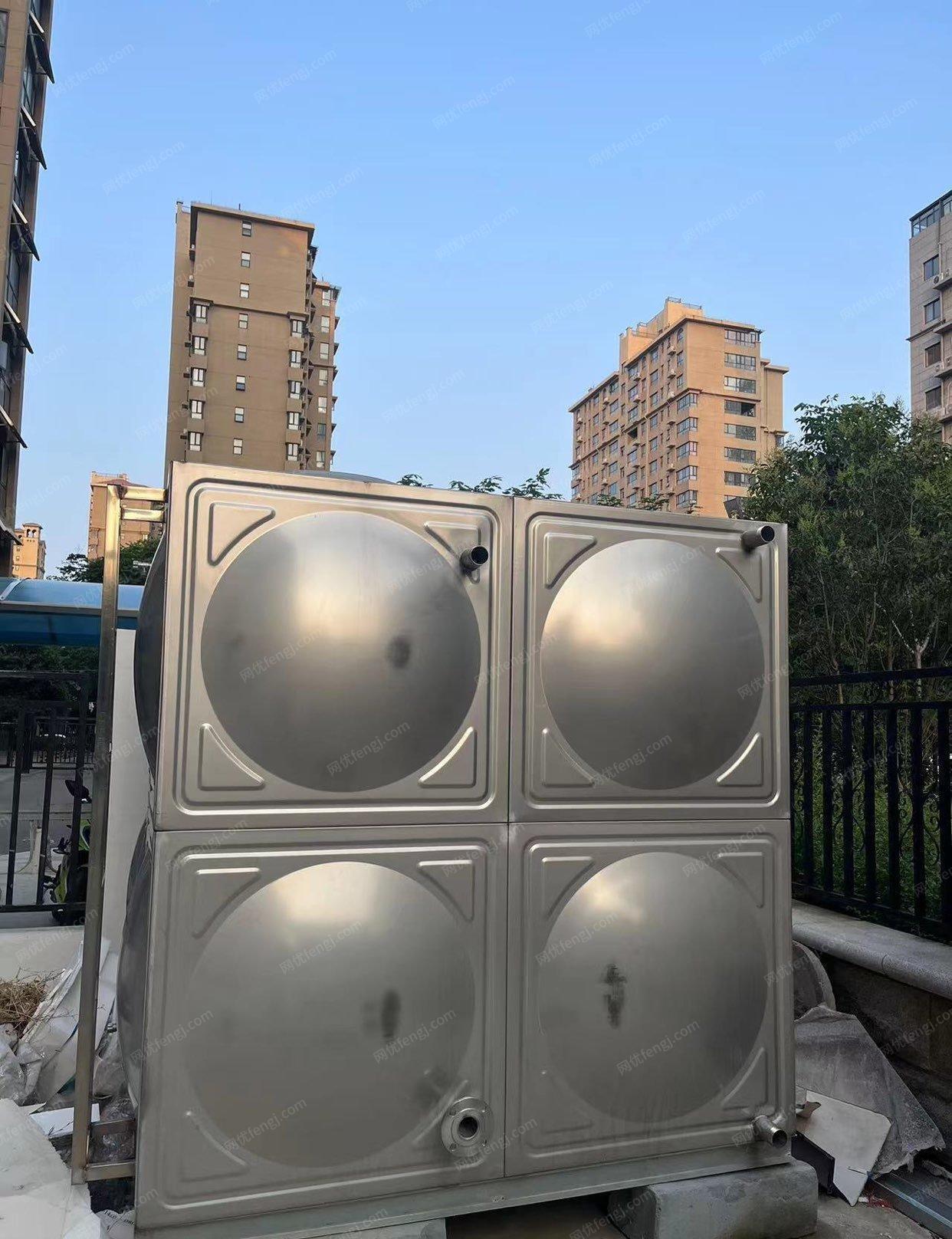 河南鹤壁不锈钢水箱10吨低价出售