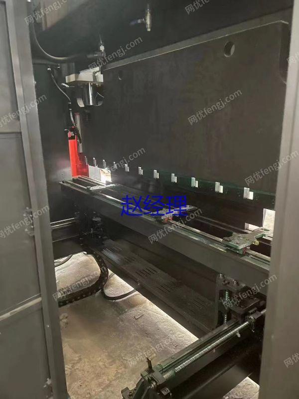 市场现货转让二手百迪超能100吨数控折弯机二手3.2米折弯机