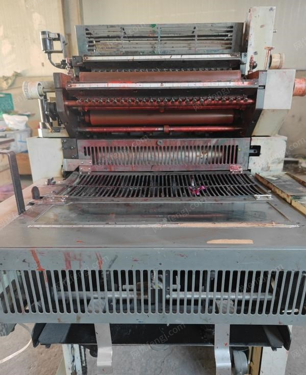 新疆乌鲁木齐出售日本原装滨田470双色印刷机
