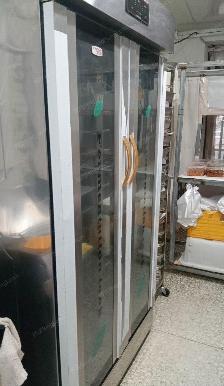 黑龙江齐齐哈尔面食店不开了，便宜出售九成新厨房设备一批