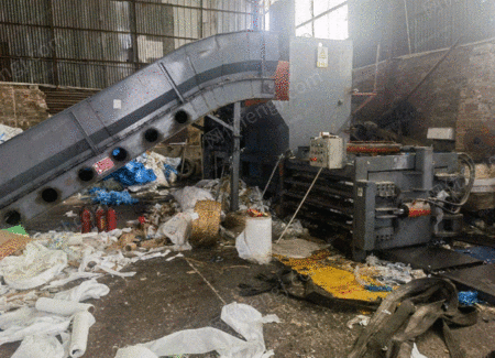 二手打包机出售