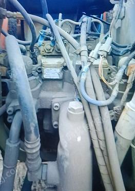 出售日立200-225US-6液压泵保用