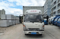广东梅州转让几台4.2米厢式货车