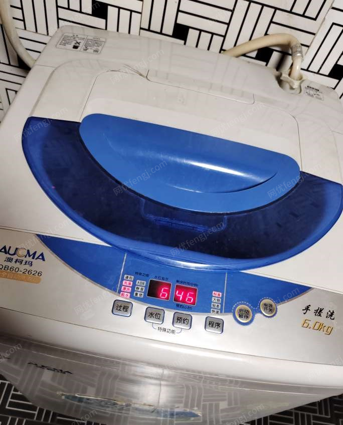 山东济南由于换新，处理用了八年的洗衣机，正常用的。