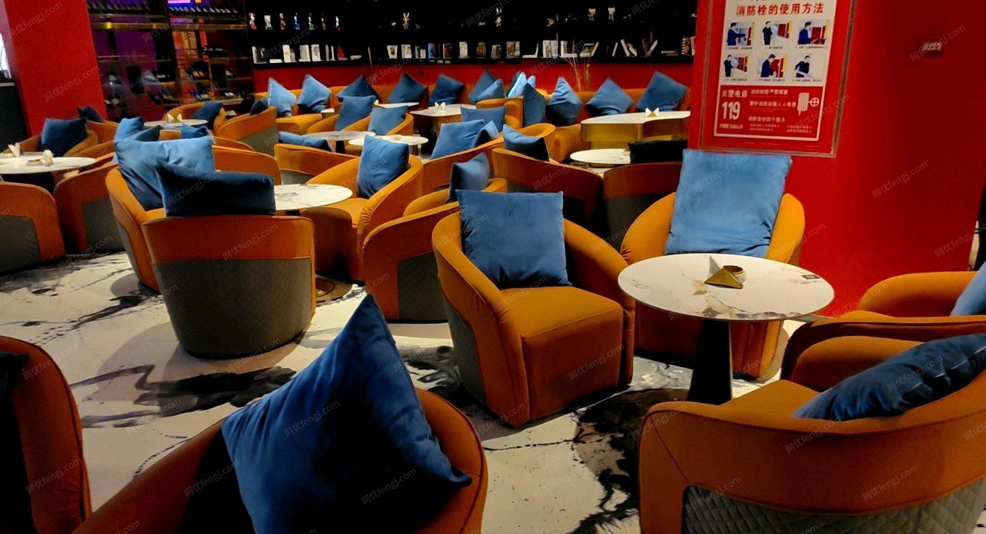 广西南宁出售酒吧二手设备，包括凳椅，音响设备，厨房设备。