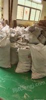 广东东莞工厂出售5吨木方、木材边角料木块 木粉木糠