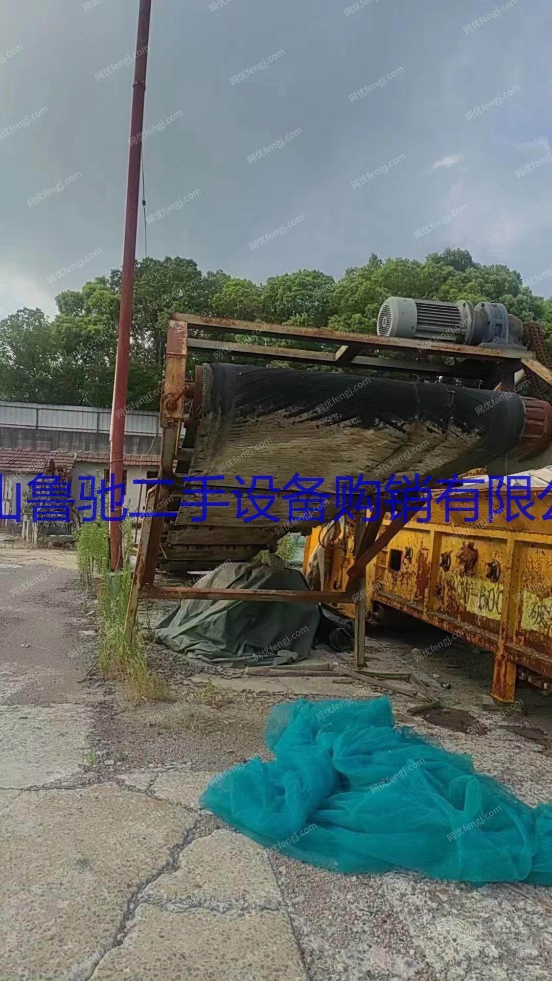 出售1600-600综合破碎机,宏鑫锤头破碎