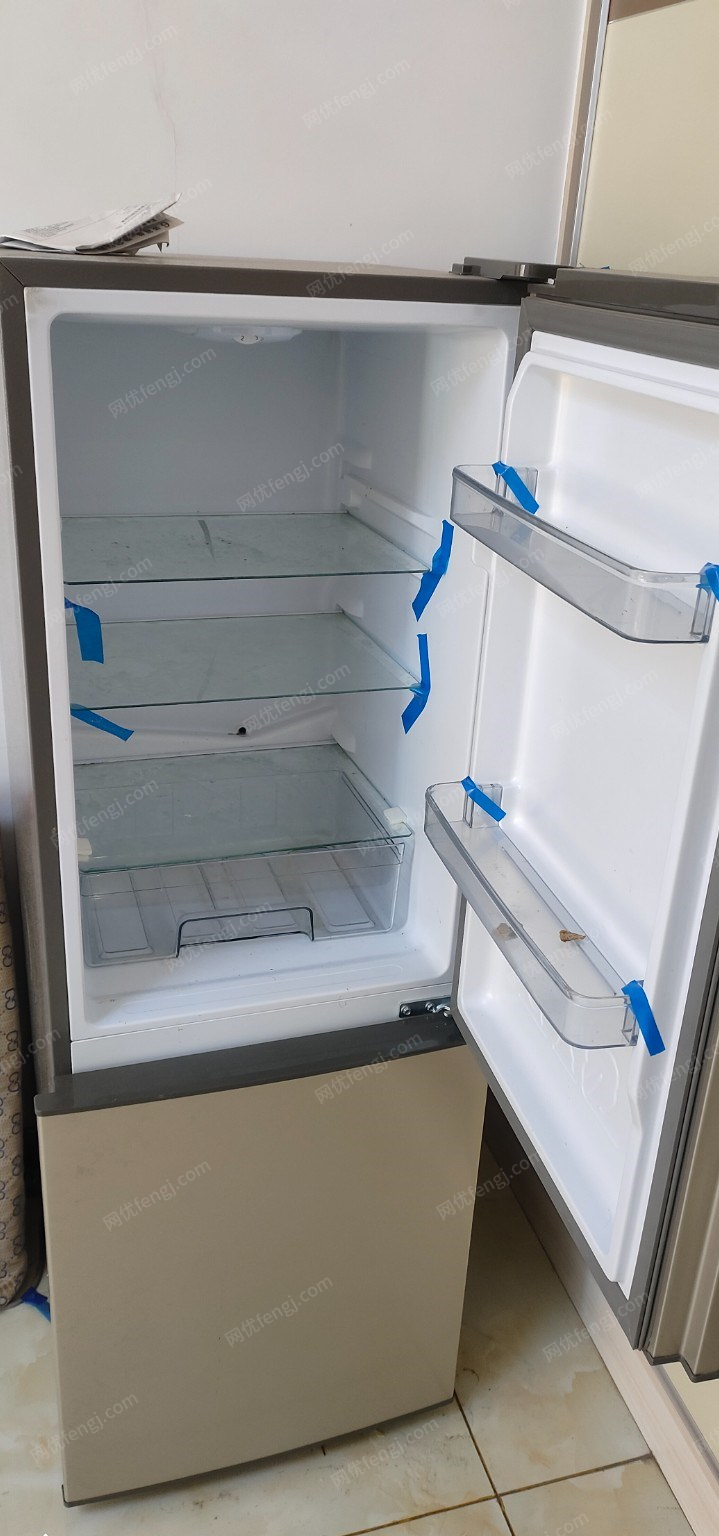 黑龙江哈尔滨出售刚买不到一年的冰箱