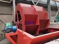 出售双排轮式洗砂机，看上的联系，价格优惠！