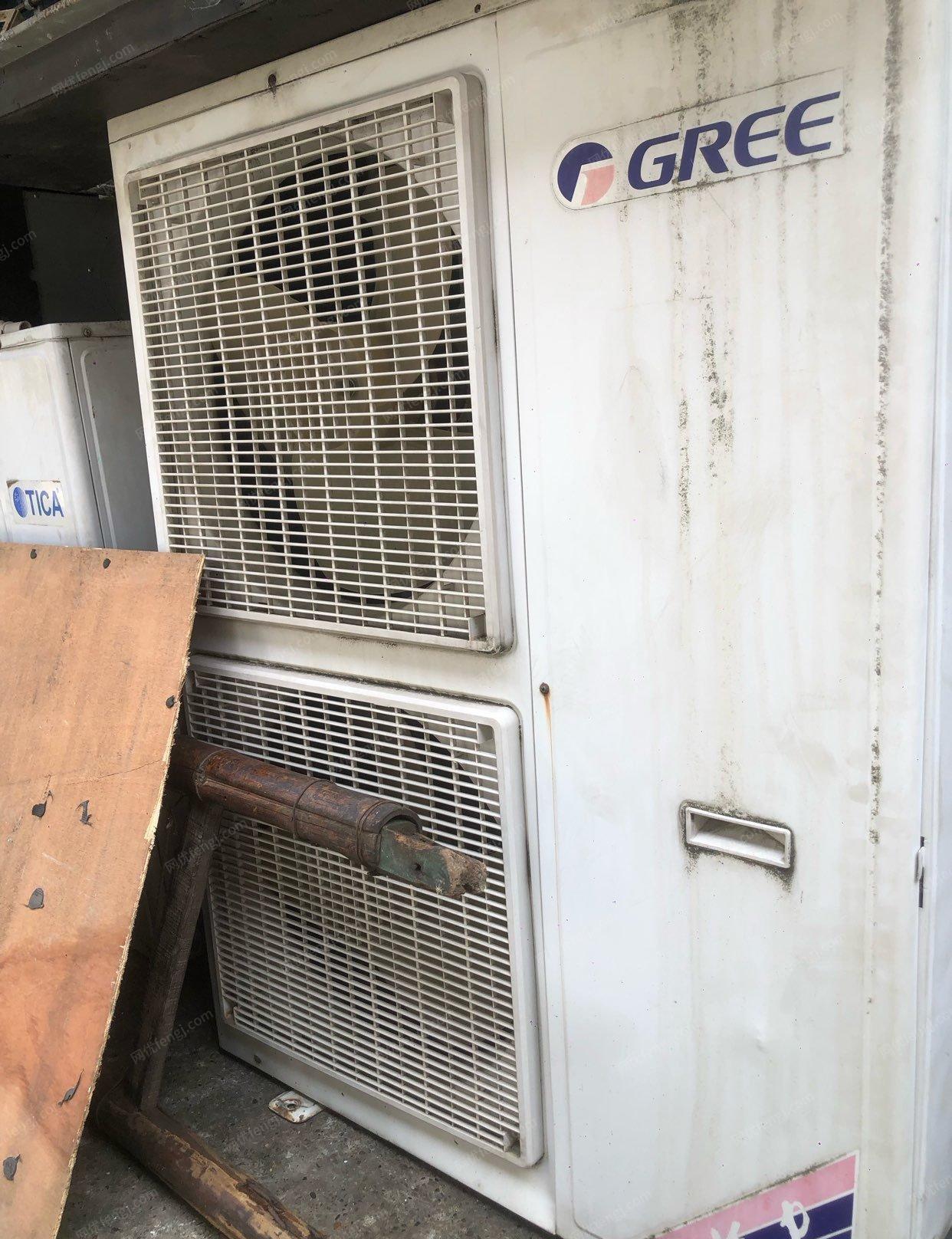 广西柳州出售格力空调5匹，还有两台其他品种