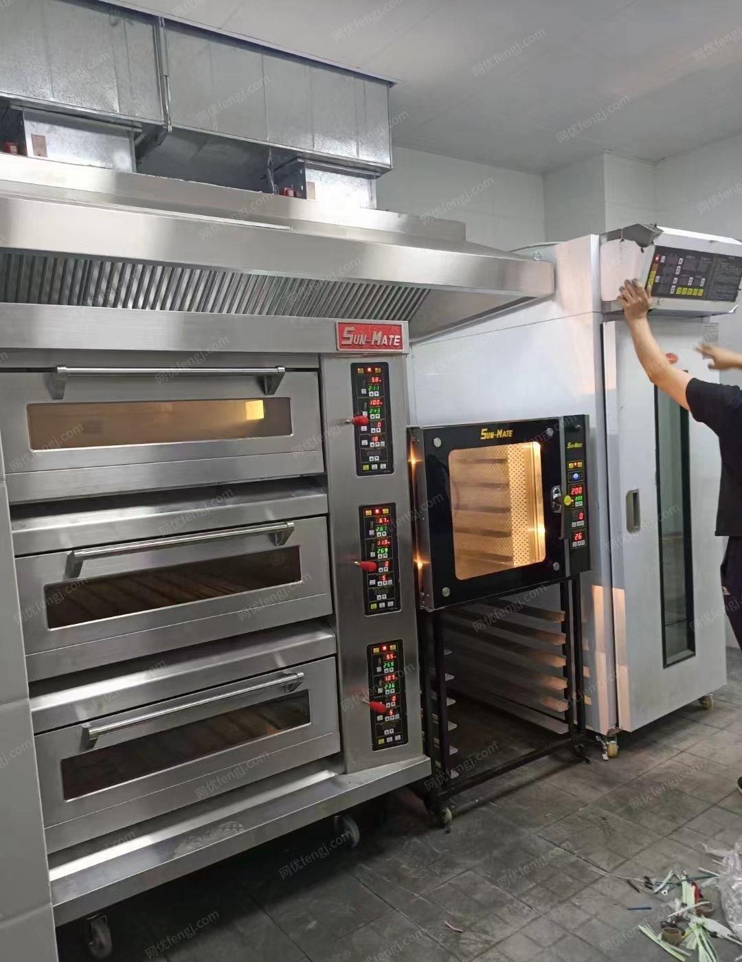 河南郑州店铺升级处理9成新全套烘焙设备出售