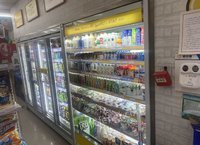 辽宁沈阳超市撤店，风幕柜，水柜，冰柜，货架等全屋设备出售