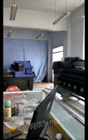 青海西宁广告加工设备全套转让：平板uv机 喷绘机 巡边雕刻机，刻字机，条幅机