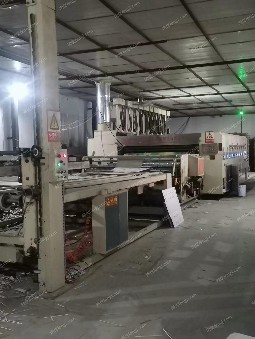 纸箱厂处理14年高速水墨印刷模切生产线