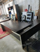 陕西西安便宜处理库房闲置2.4米老板桌办公桌