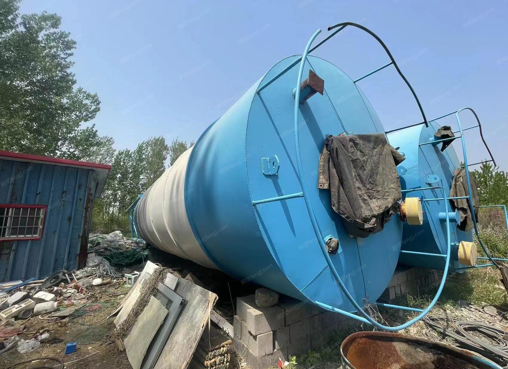山东临沂出售水泥储藏罐2个，长11.7米，宽3.2米，总长17米