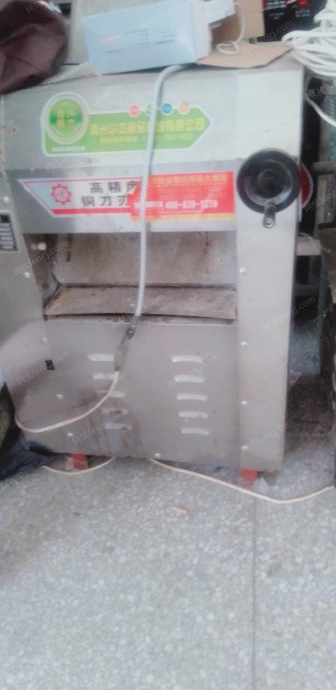 江苏宿迁本人有烤箱，压面机和面机发酵箱出售