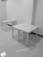 湖北黄石80张办公桌转让，尺寸长1.2米宽0.6米，单人桌子，电脑桌
