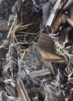大量回收各种废钢，废纸