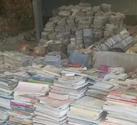 大量回收各种废书，废纸，废纸箱，废纸壳