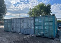 北京本地出售二手海运集装箱4个　重量为2.3吨，体积为37立方米