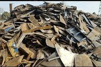 回收各种废铁，废钢，铁皮压块，剪料