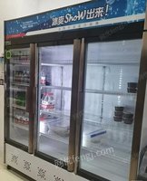 出售闲置1米8的冷藏展示柜， 2米  1.5米圆弧岛柜