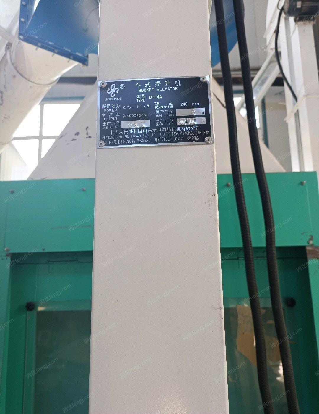 黑龙江齐齐哈尔全套大米设备低价出售、21年，用1-2次、日产20吨、没有色选机、风机