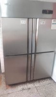 重庆九龙坡区8成新立式四开冰箱一个9成新冰柜一个买成6千多现低价卖了